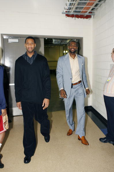 出球